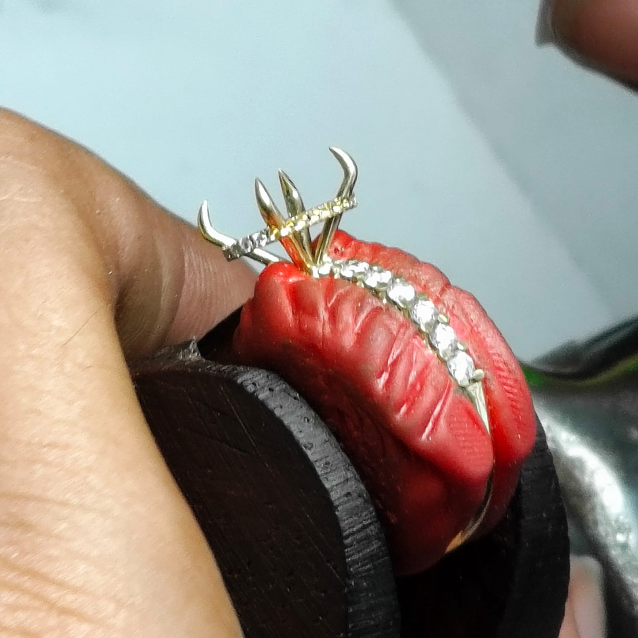 BCJExport jeweller setting stones by hand